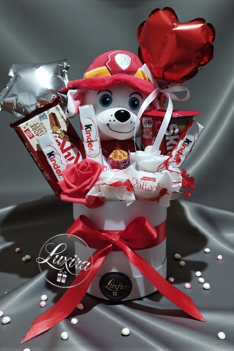 Darčekový box pre deti Labková patrola so sladkosťami