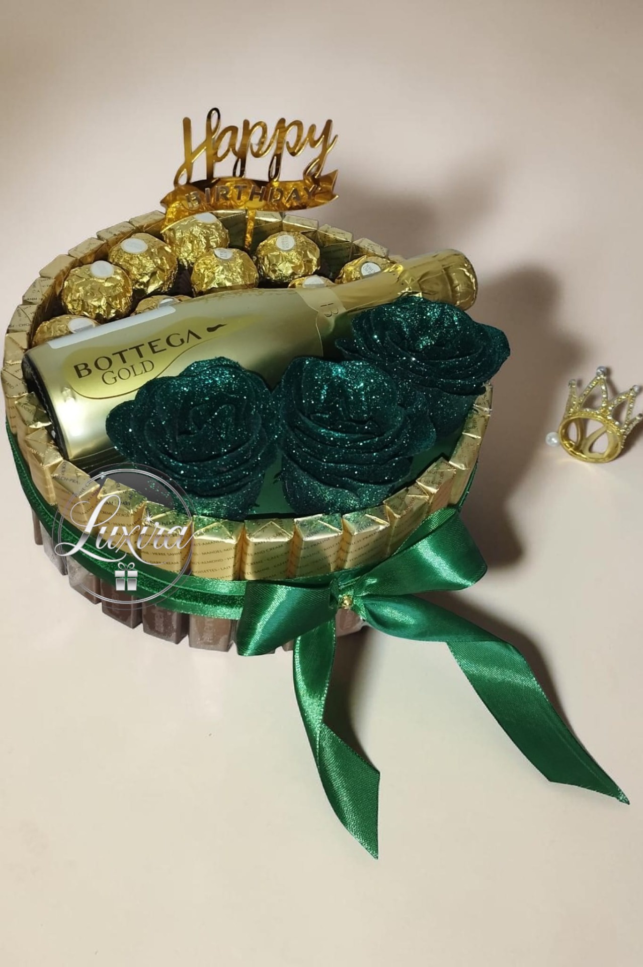 Luxusný Gold Emerald Box s Ferrero Rocher a Bottega Gold